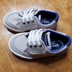 NWOT Sperry Toddler Shoes Size US 8